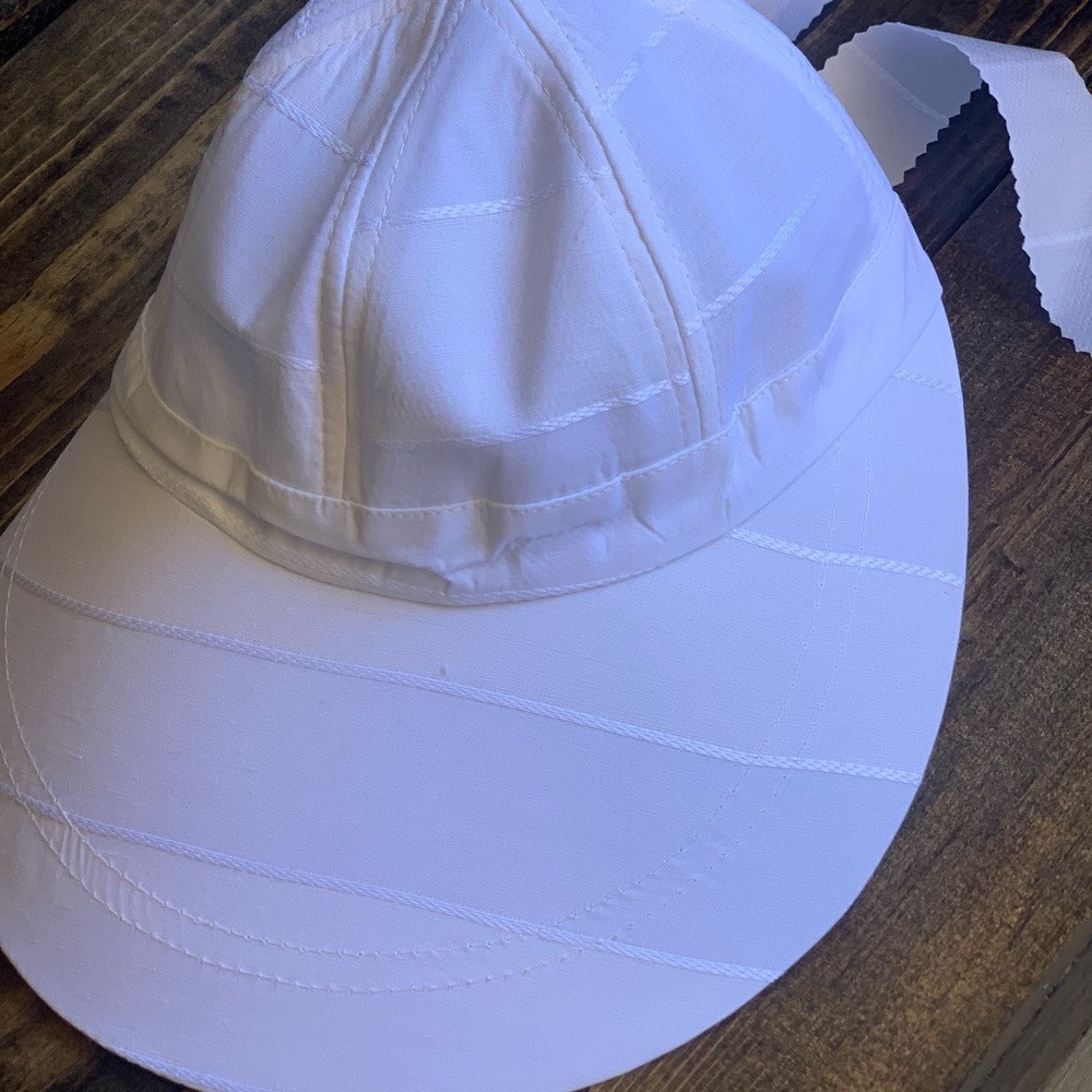 Sun hat / white /